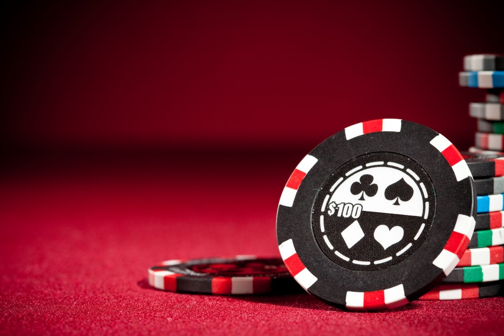 What to look for in an online casino post thumbnail image