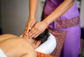 Read the guide and learn the perks of massage therapy post thumbnail image
