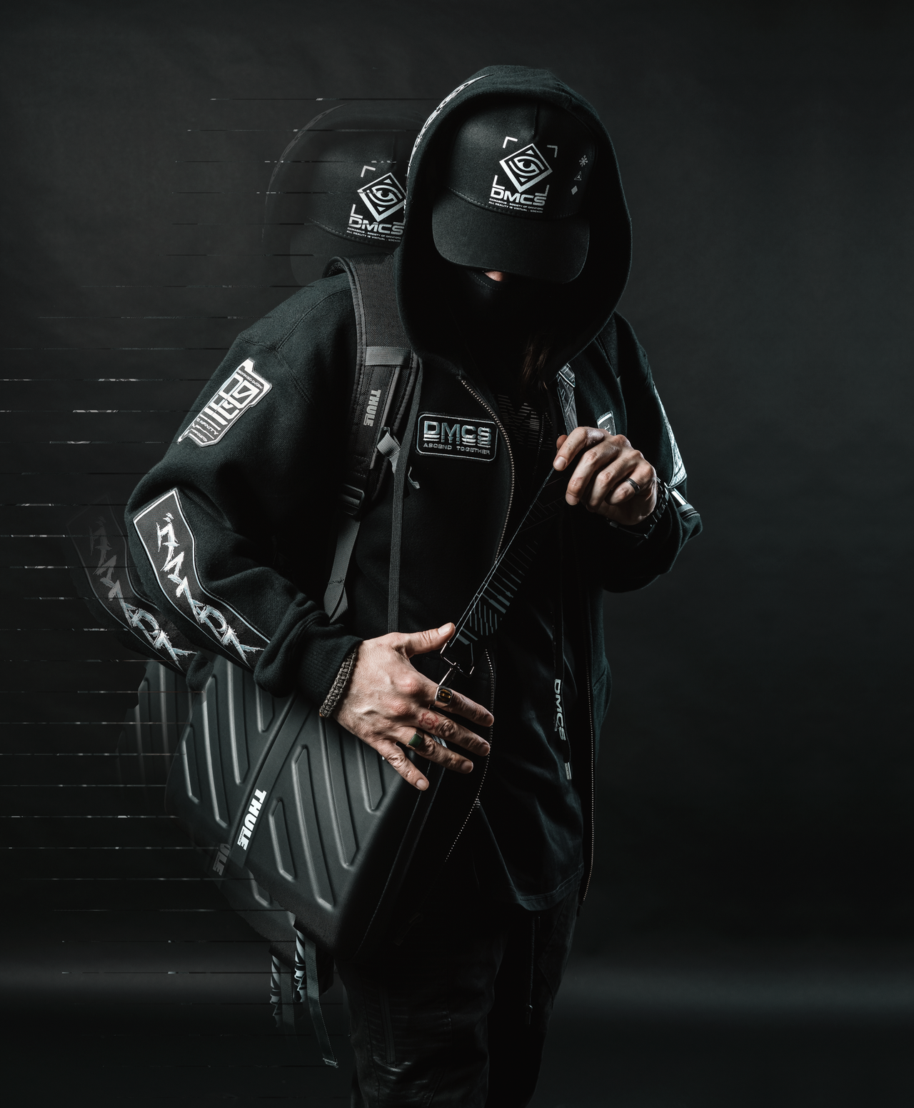 Understanding the trend of techwear clothing – Futuristic fashion post thumbnail image