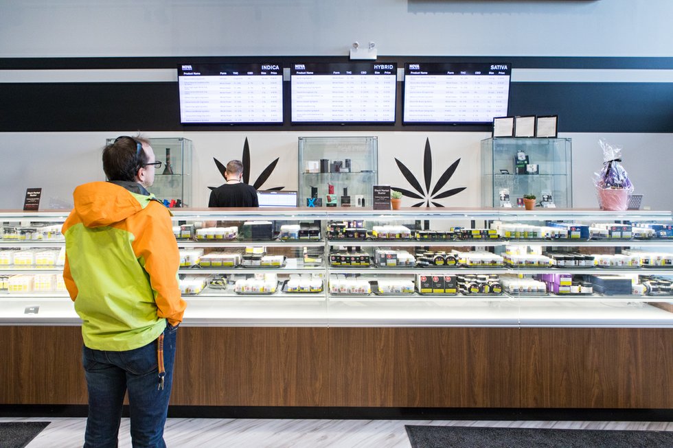 Cannabis Dispensaries: What You Need to Know About the Industry post thumbnail image